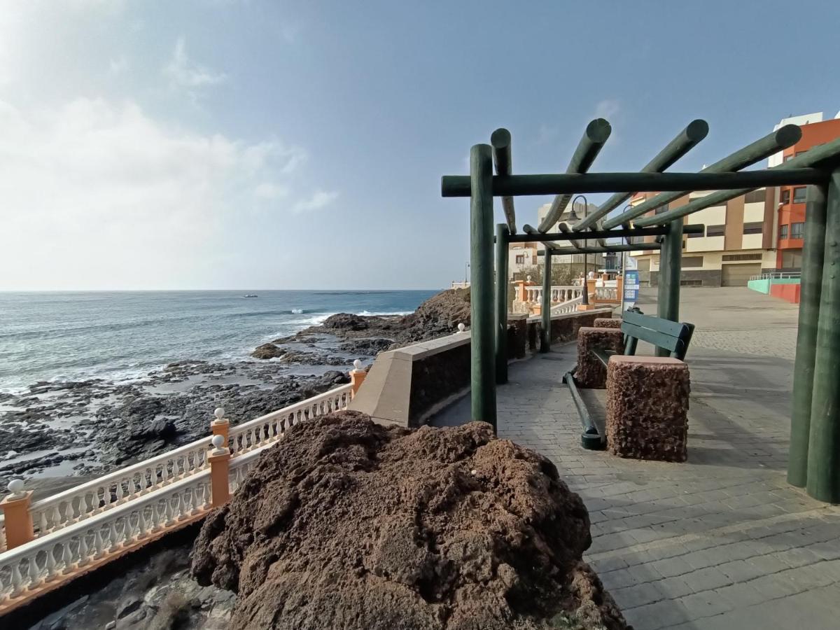 Melenara Beach And Salinetas Beach Telde Buitenkant foto
